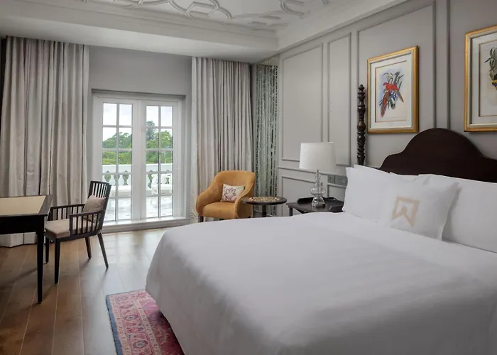 Exclusive Queen Room