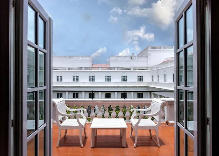 Exclusive Queen Room
